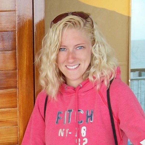 Jennifer-Posh Ambassador - Picture 1 of 1